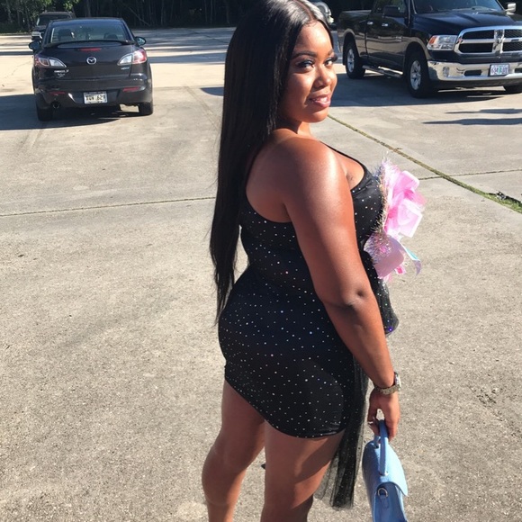 Meet your Posher, Christina - Picture 4 of 6